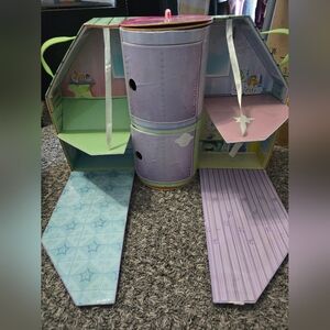 LIL' BRATZ LOUNGIN’‎ LOFT fold & go doll house w/ Elevator 2002 Retired